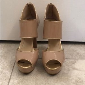 Platform nude heels